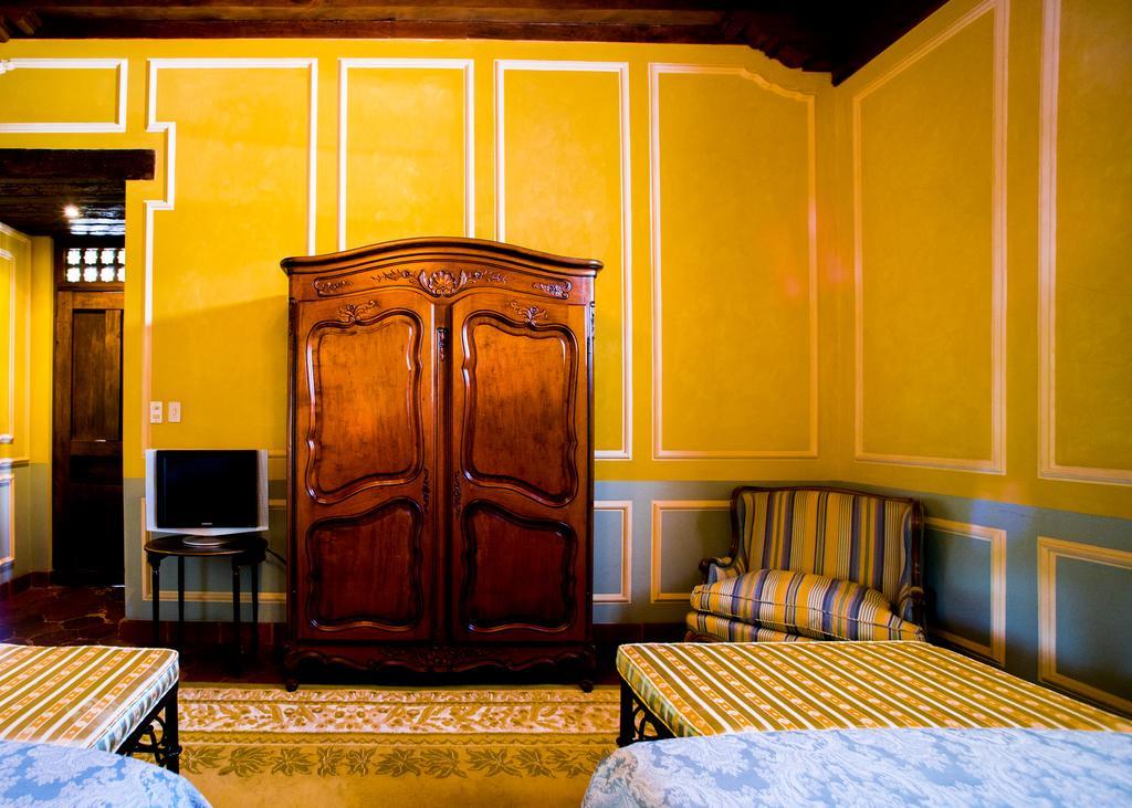 Hotel Palacio De Dona Leonor Антигуа-Гватемала Экстерьер фото