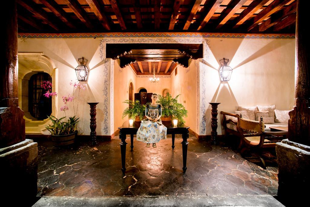 Hotel Palacio De Dona Leonor Антигуа-Гватемала Экстерьер фото