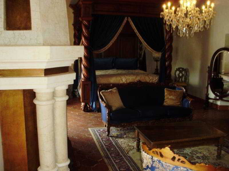 Hotel Palacio De Dona Leonor Антигуа-Гватемала Экстерьер фото