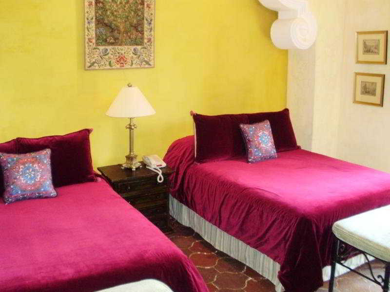 Hotel Palacio De Dona Leonor Антигуа-Гватемала Экстерьер фото