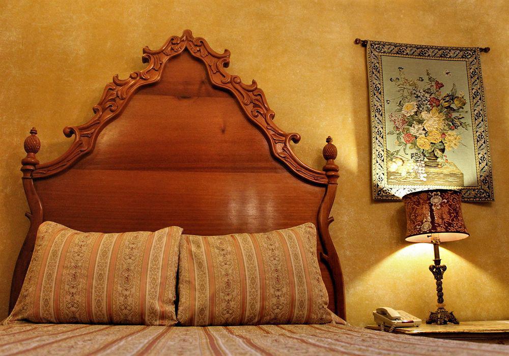 Hotel Palacio De Dona Leonor Антигуа-Гватемала Экстерьер фото